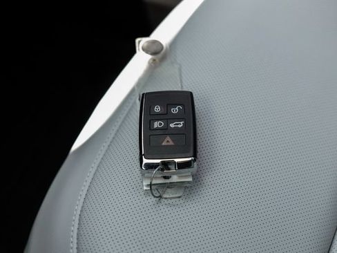 New 2026 Land Rover Range Rover Sport SE AWD/4WD image 66