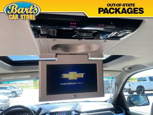 Used 2019 Chevrolet Suburban LT AWD/4WD image 27
