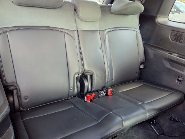 Certified 2027 Kia Telluride AWD image 17