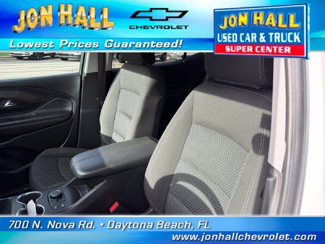 Used 2023 GMC Terrain SLE w/ Driver Convenience Package FWD image 19