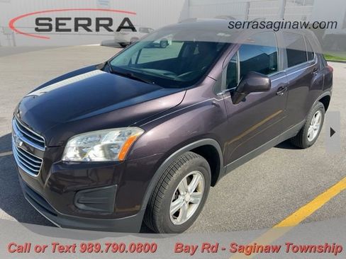 Used 2016 Chevrolet Trax LT w/ LT Convenience Package AWD/4WD image 1