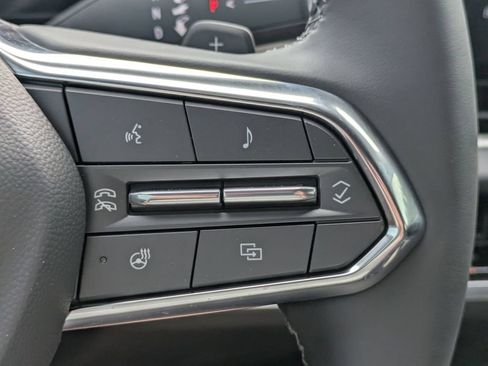 New 2026 Chevrolet Equinox LT FWD image 13