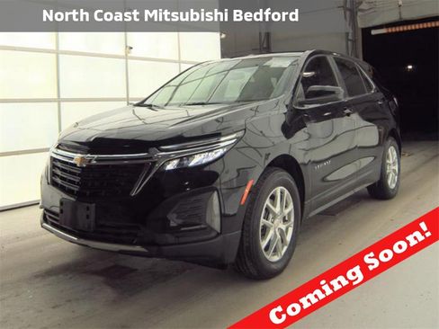 Used 2022 Chevrolet Equinox LT image 1