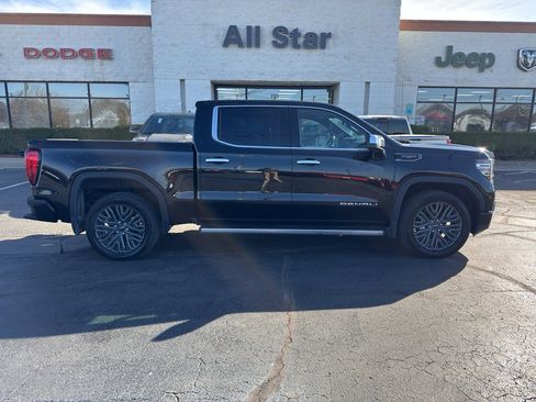 Used 2022 GMC Sierra 1500 Denali Ultimate image 8