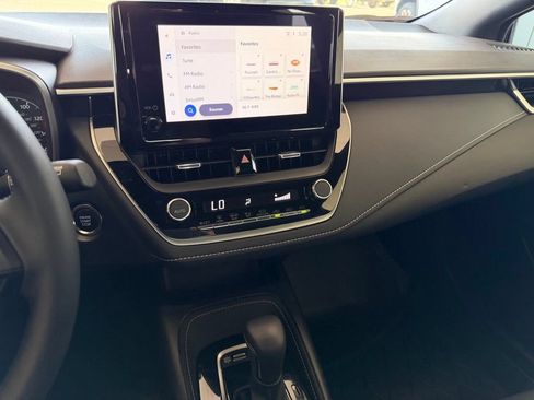 Used 2025 Toyota Corolla SE FWD image 25