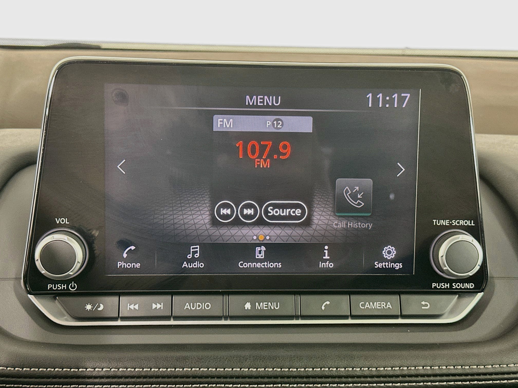 Used 2023 Nissan Rogue S FWD image 21