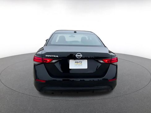 Used 2025 Nissan Sentra SV FWD image 12