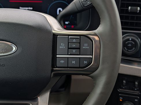 Used 2026 Ford F450 Platinum w/ Platinum Plus Package AWD/4WD image 80