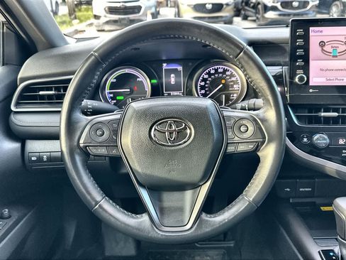Used 2022 Toyota Camry SE w/ Audio Upgrade Package image 21