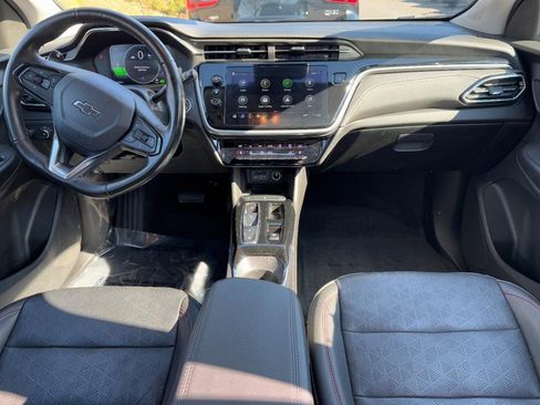 Used 2023 Chevrolet Bolt EUV LT w/ Convenience Package image 11