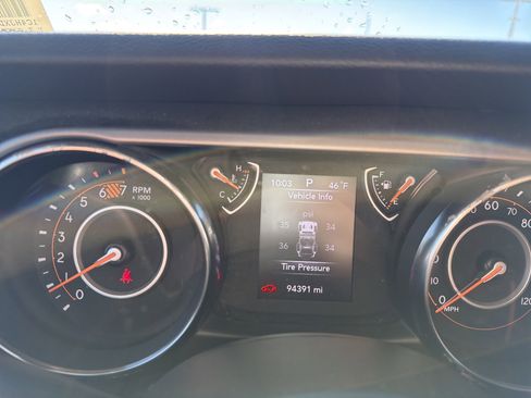 Used 2021 Jeep Wrangler Unlimited Sport image 21