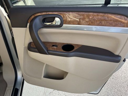 Used 2012 Buick Enclave Leather image 24