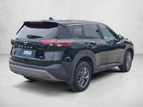 Used 2023 Nissan Rogue S AWD/4WD image 5