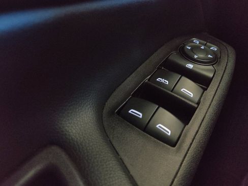 Used 2019 Chevrolet Equinox Premier AWD/4WD image 27