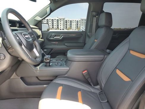 Used 2024 GMC Sierra 1500 AT4 w/ AT4 Premium Package AWD/4WD image 20
