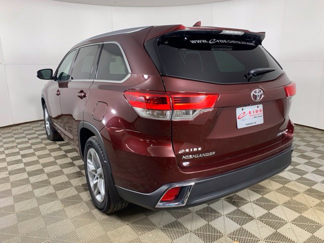 Used 2019 Toyota Highlander Limited AWD/4WD image 16