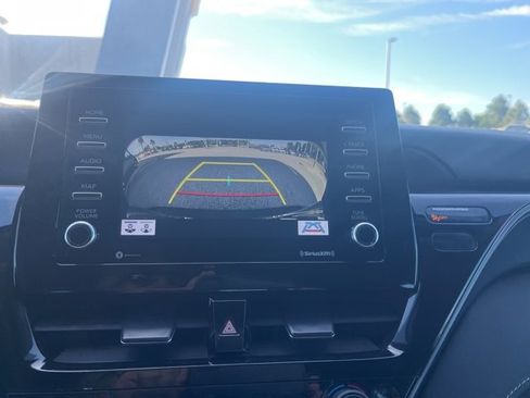 Used 2024 Toyota Camry SE image 15