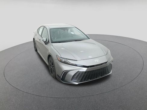 New 2026 Toyota Camry SE image 14