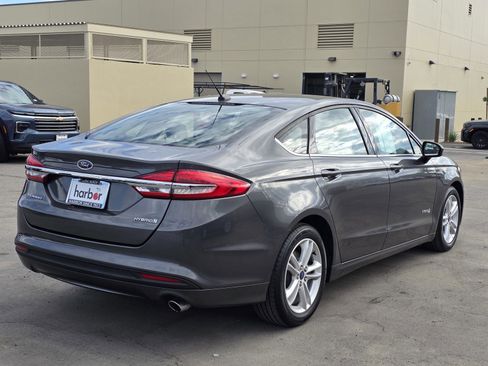 Used 2018 Ford Fusion S image 7