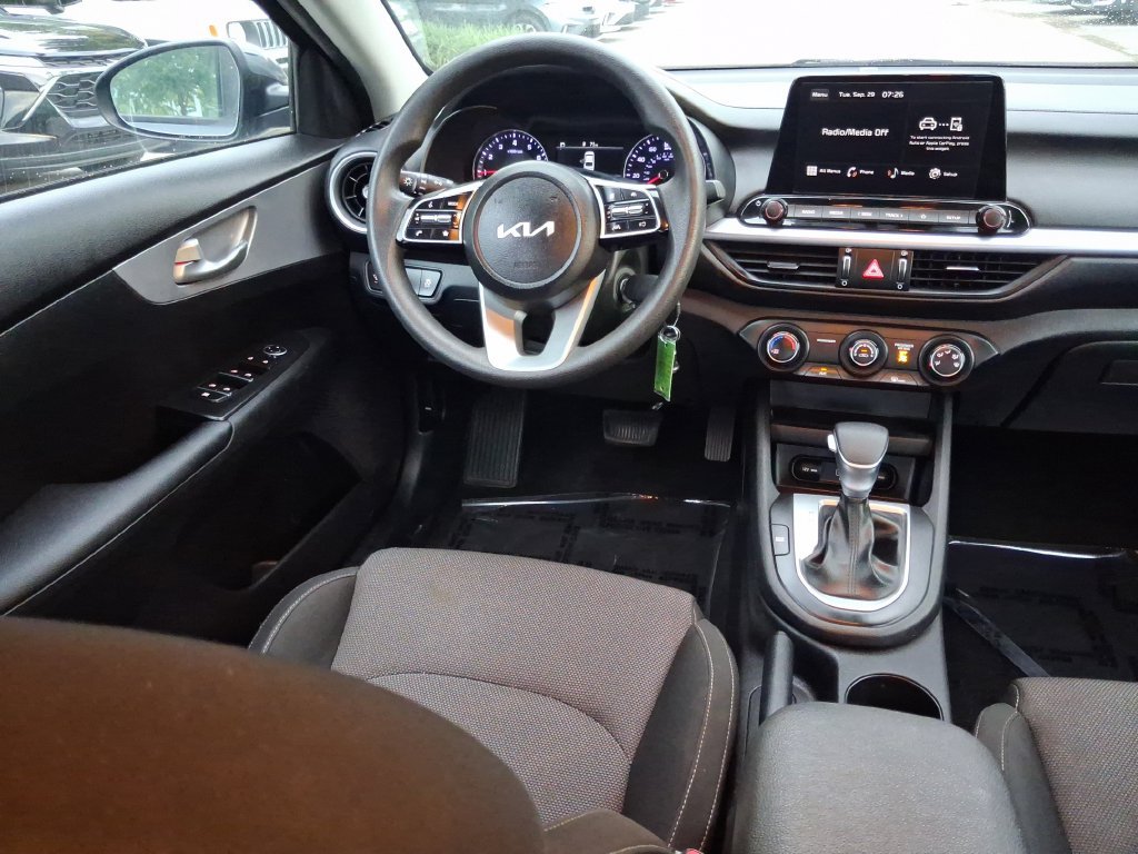 Used 2023 Kia Forte LXS FWD image 15