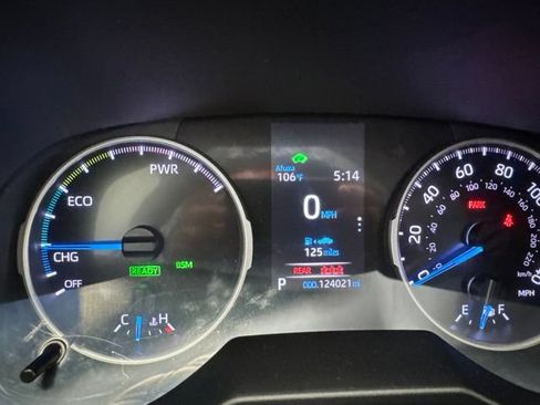 Used 2019 Toyota RAV4 XLE AWD/4WD image 16