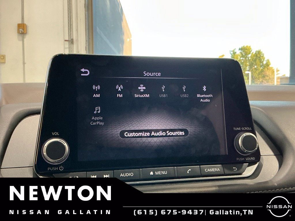 Used 2023 Nissan Rogue S FWD image 22