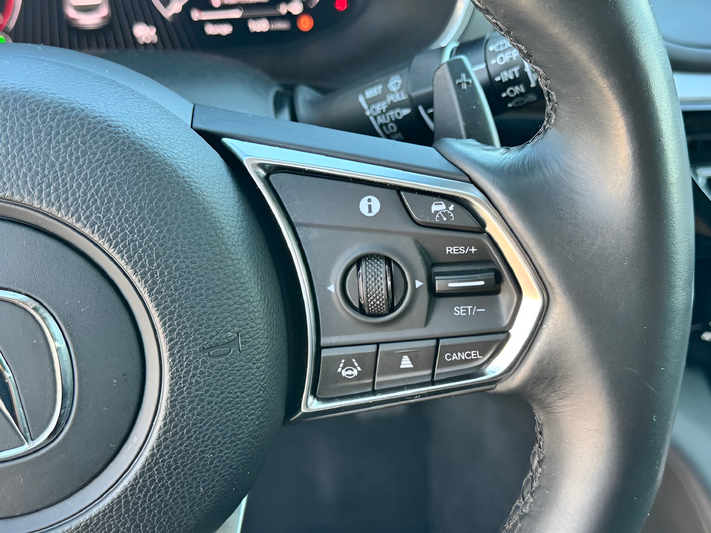 Used 2023 Acura MDX w/ Technology Package AWD/4WD image 13