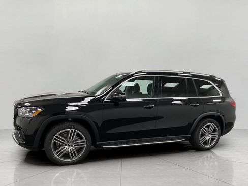 New 2026 Mercedes-Benz GLS 450 4MATIC image 9