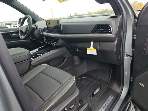 New 2026 Chevrolet Suburban Premier w/ Sun And Tow Package image 35