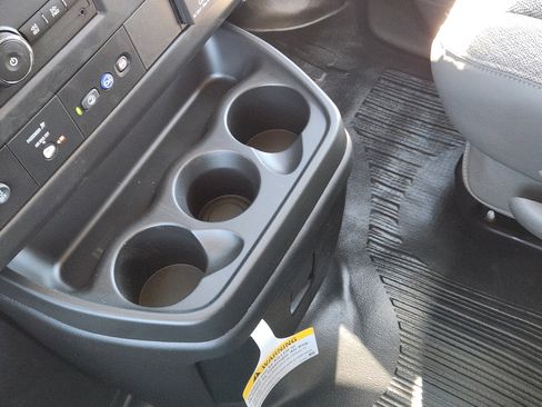 New 2025 Chevrolet Express 2500 w/ Driver Convenience Package image 18