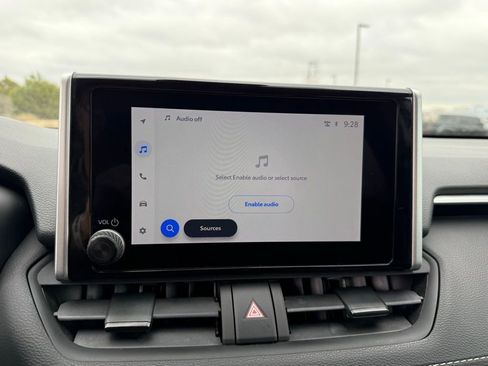 Used 2024 Toyota RAV4 XLE image 17