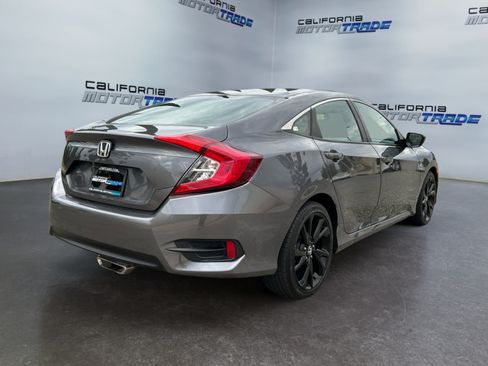 Used 2021 Honda Civic Sport image 5