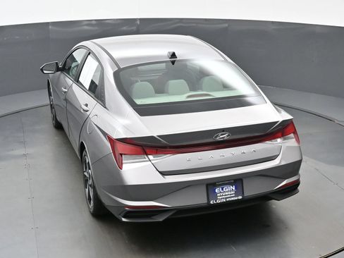 Certified 2023 Hyundai Elantra SEL w/ Convenience Package FWD image 34
