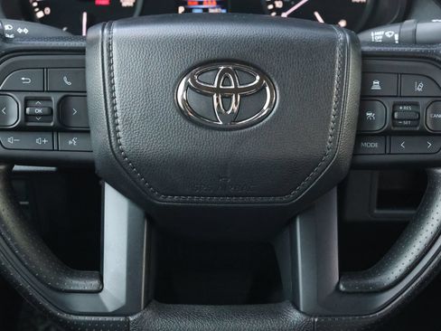 Used 2026 Toyota Tundra SR AWD/4WD image 15