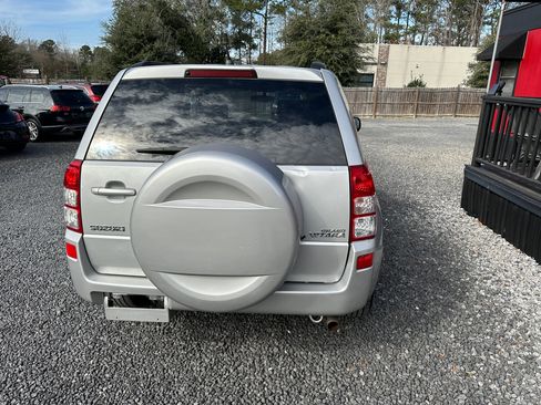 Used 2006 Suzuki Grand Vitara Premium image 4