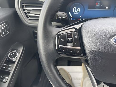 Used 2023 Ford Escape Platinum image 21
