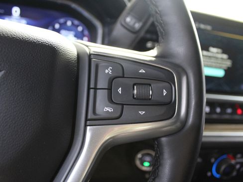 Used 2024 Chevrolet Silverado 2500 LT AWD/4WD image 11