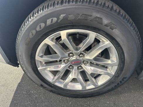 Used 2019 GMC Sierra 1500 SLT w/ SLT Premium Plus Package image 37