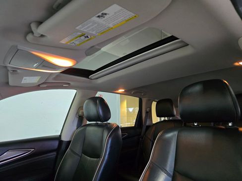 Used 2019 INFINITI QX60 Luxe w/ Essential Package image 23