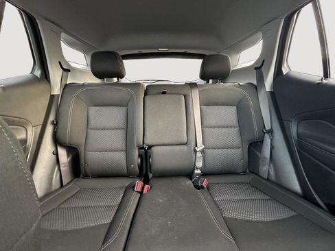 Used 2024 GMC Terrain SLE image 13