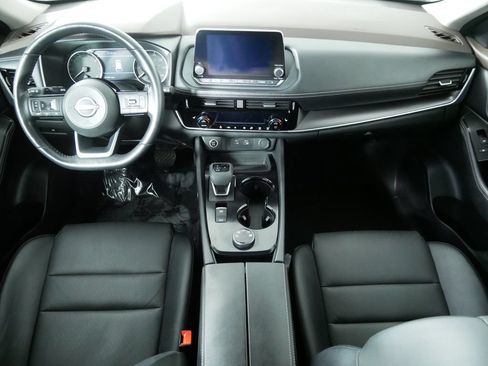Used 2022 Nissan Rogue SV w/ SV Premium Package AWD/4WD image 19
