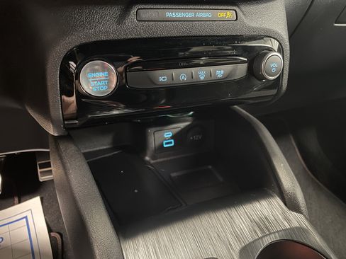 Used 2023 Ford Escape ST-Line Select w/ Tech Pack #2 image 13