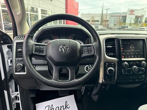 Used 2017 RAM 1500 Big Horn AWD/4WD image 19