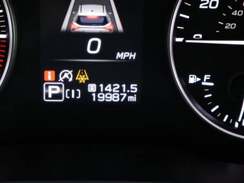 Used 2025 Subaru Forester Sport image 31