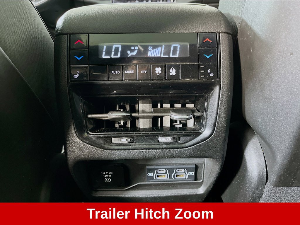 Used 2021 Jeep Grand Cherokee L Overland w/ Luxury Tech Group IV AWD/4WD image 39