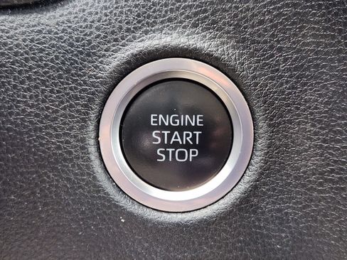 Used 2023 Toyota Tundra SR5 AWD/4WD image 25