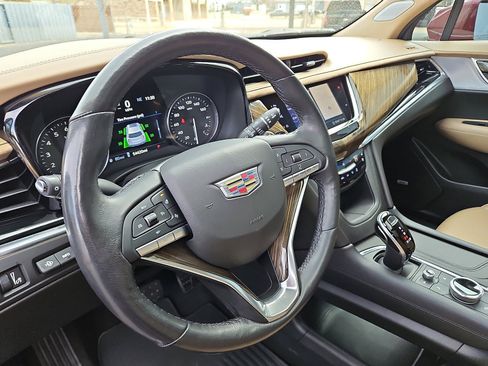 Used 2020 Cadillac XT6 Premium Luxury w/ Platinum Package image 11