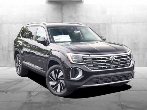 New 2026 Volkswagen Atlas SEL AWD/4WD image 2