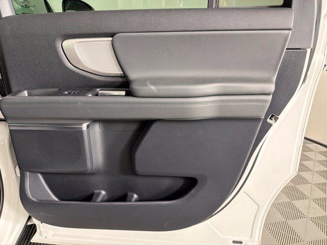 Used 2026 Ford Expedition Max Active RWD image 35