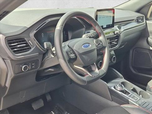 Used 2025 Ford Escape ST-Line AWD/4WD image 10